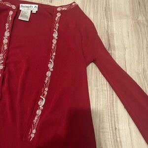 Women’s Small Cabernet Cable Sweater
